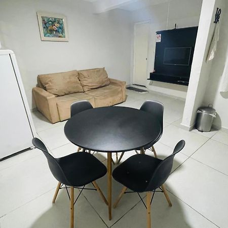 Casa Fundos Eco City 03 Simples E Confortavel Com 2 Quartos E Garagem Curitiba Extérieur photo