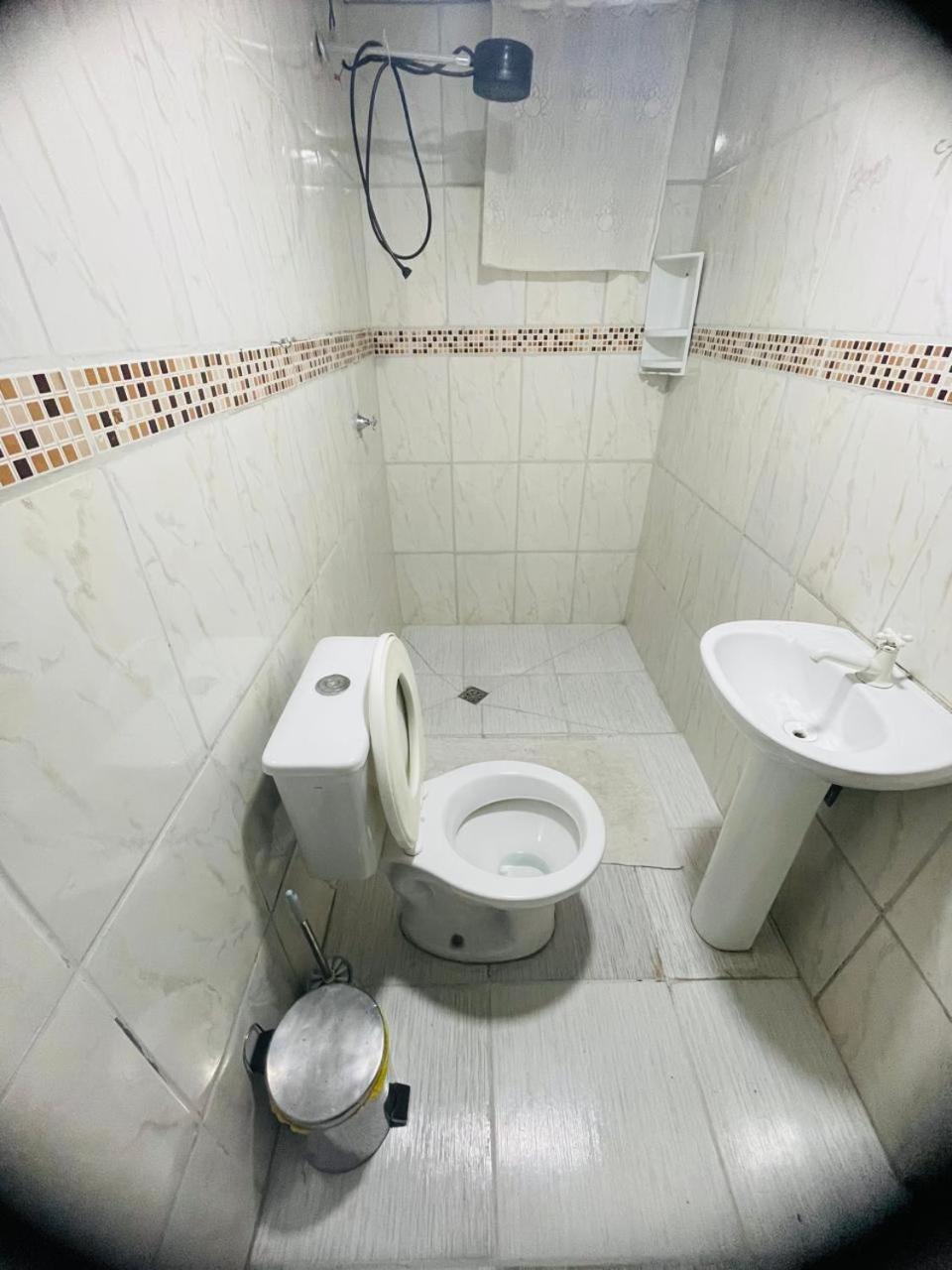Casa Fundos Eco City 03 Simples E Confortavel Com 2 Quartos E Garagem Curitiba Extérieur photo