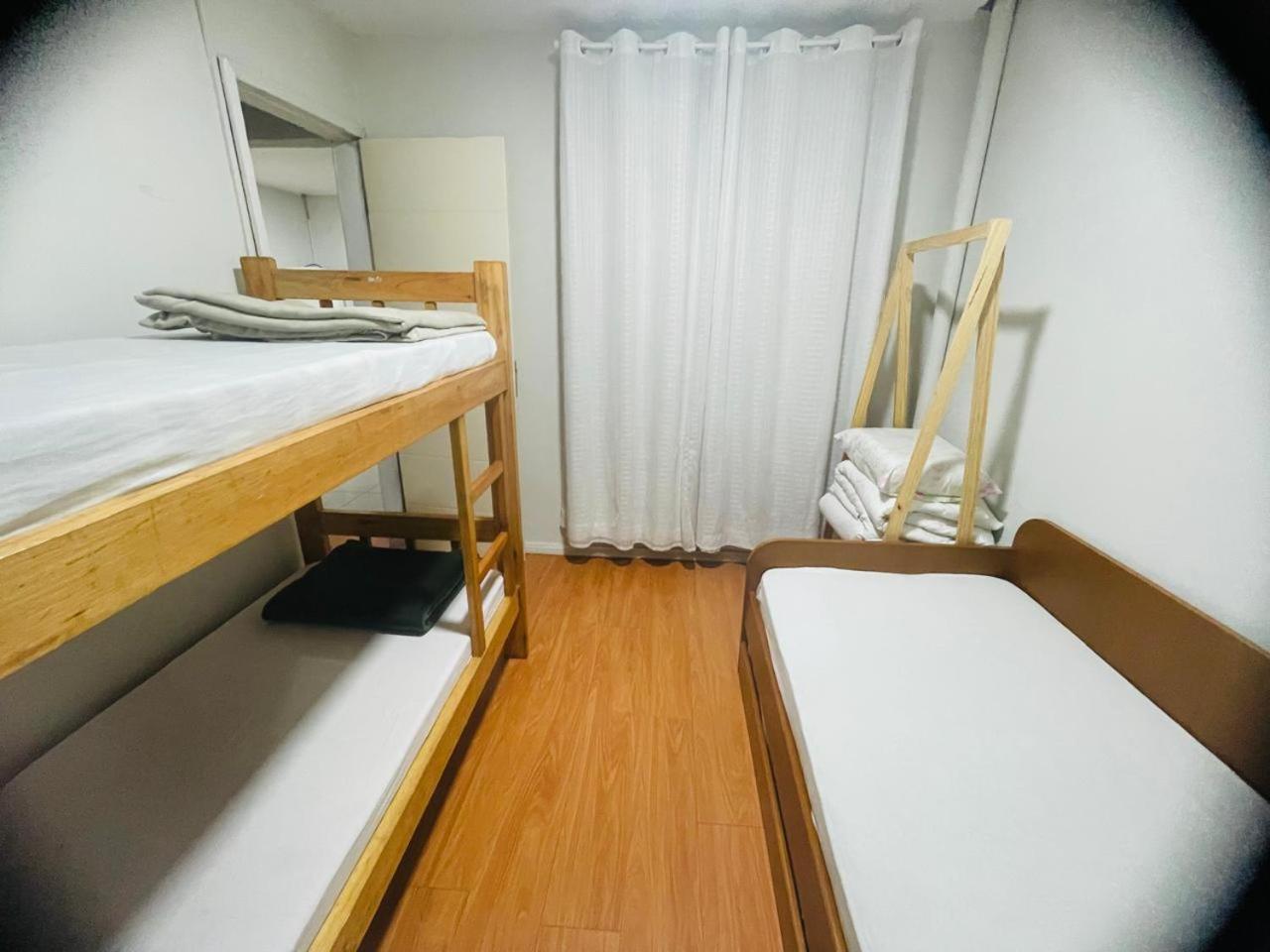 Casa Fundos Eco City 03 Simples E Confortavel Com 2 Quartos E Garagem Curitiba Extérieur photo